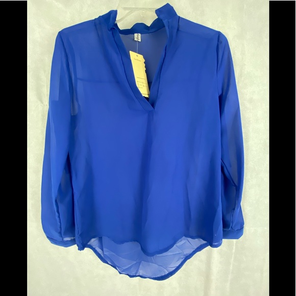 Women's NWT Sheer Blouse - Picture 1 of 6